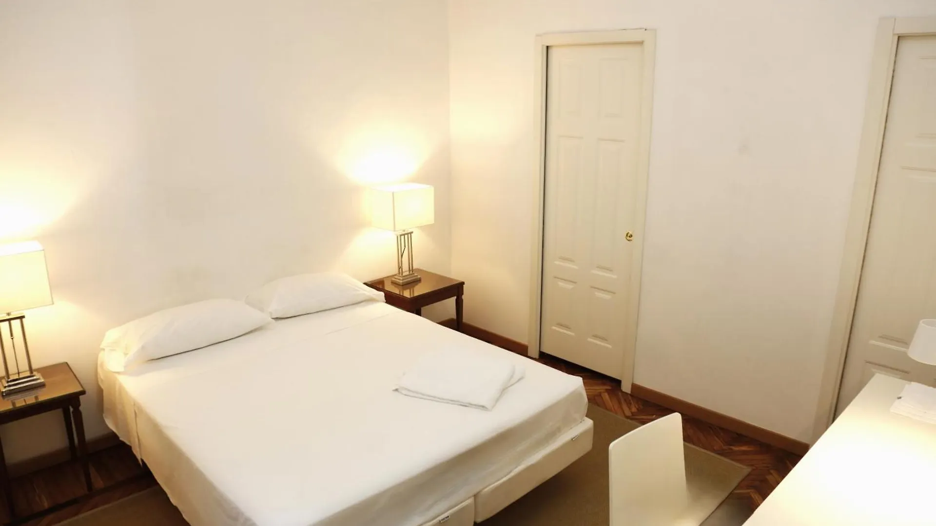 Dhomes - Apartments And Rooms Milan